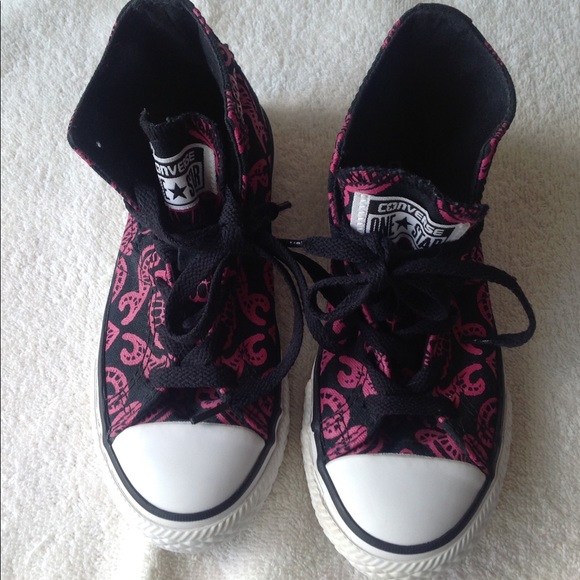 Youth Converse high tops, size 13 - Picture 3 of 6